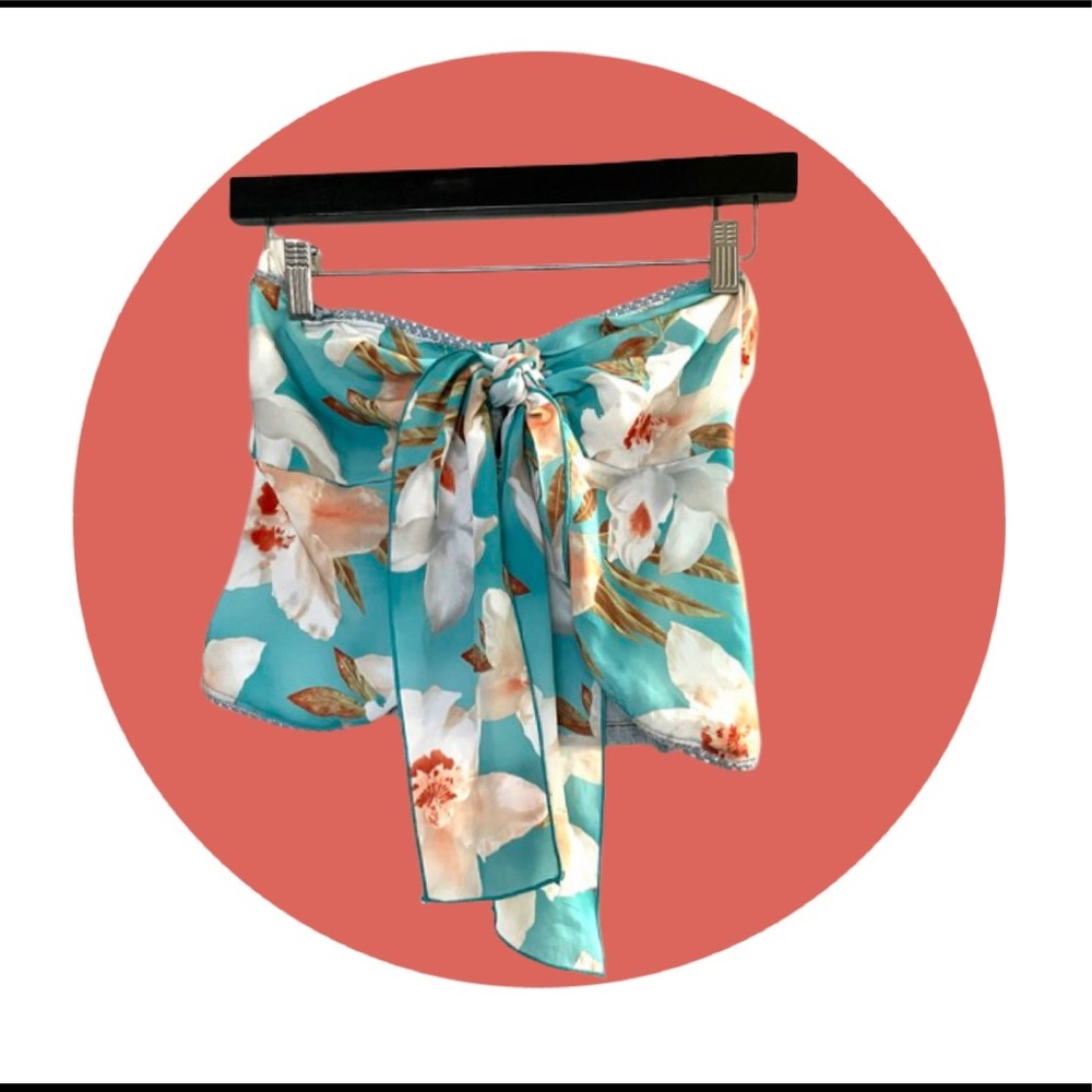 Vintage XOXO two-piece tropical flared denim jean set